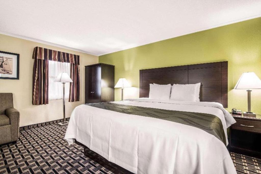 Quality Inn Barre-Montpelier מראה חיצוני תמונה