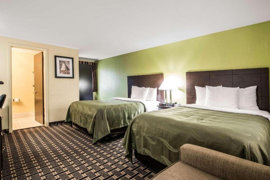 Quality Inn Barre-Montpelier מראה חיצוני תמונה